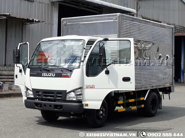 Xe tải Isuzu 2T2 thùng kín QKR77FE4 giá ưu đãi - Xeisuzuvietnam.vn