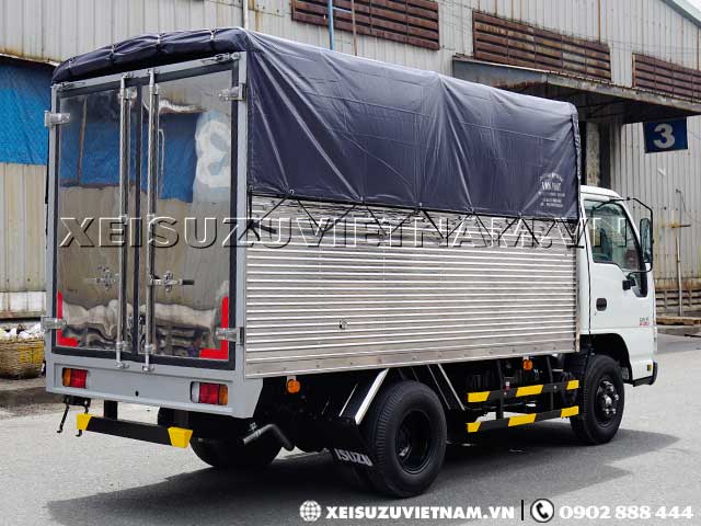 Xe tải Isuzu 2T5 thùng mui bạt QKR77FE4 giá rẻ - Xeisuzuvietnam.vn