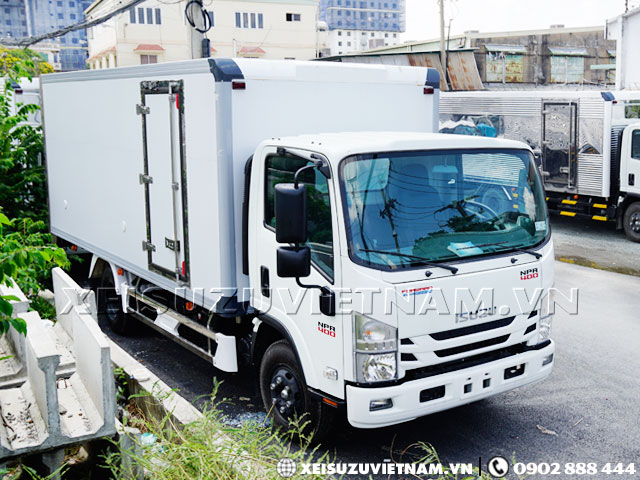 Xe tải Isuzu 3T5 thùng bảo ôn NPR85KE4 giá rẻ - Xeisuzuvietnam.vn