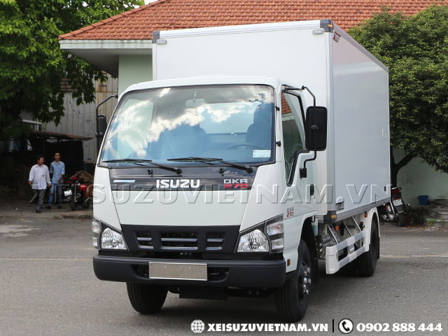 Xe tải Isuzu 2T5 thùng bảo ôn QKR270 bán trả góp - Xeisuzuvietnam.vn