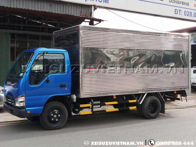 Xe tải Isuzu 1T9 mui kín - QKR77HE4 giá hấp dẫn - Xeisuzuvietnam.vn