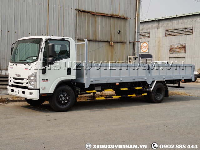 Xe tải Isuzu 5 tấn thùng lửng NQR75LE4 giao ngay - Xeisuzuvietnam.vn