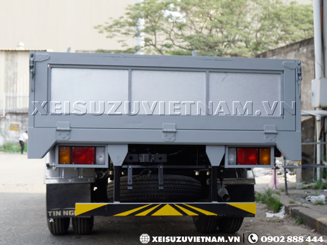Xe tải Isuzu 1T5 thùng lửng - QKR77FE4 giá rẻ - Xeisuzuvietnam.vn